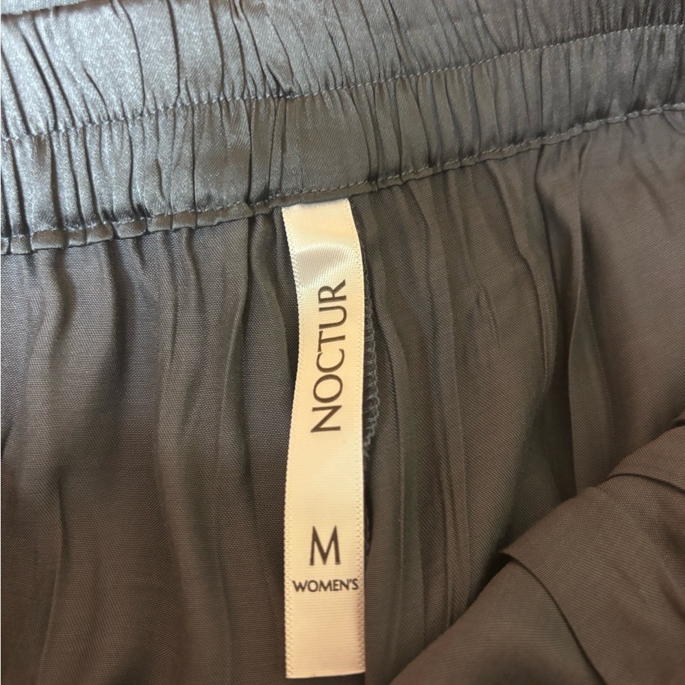 Noctur Flowy Navy/Black Wide Leg Pants | Women’s M - Picture 2 of 10